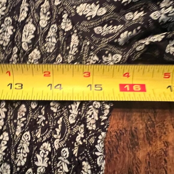 Croft & Barrow Womens Black & White Smocked Midi Dress With 3/4 Sleeves & Pocket - Picture 13 of 15